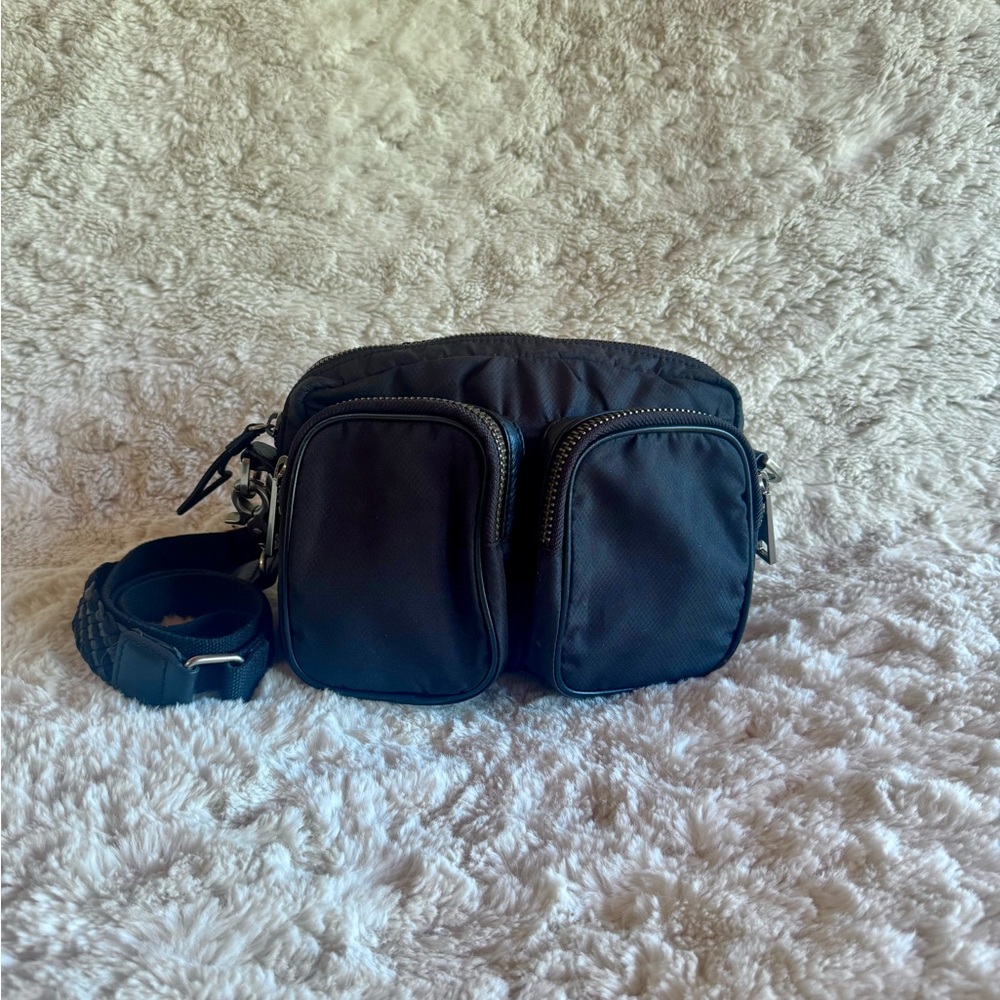 L.A.M.B. Black Crossbody Bag — EXCELLENT CONDITION ♥️🫶🏼